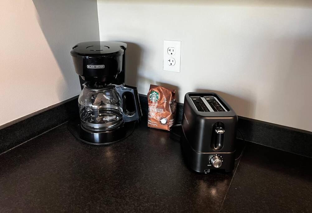 Luxury Condo 2 Bed 2 Bath Near Downtown Kc Kansas City Esterno foto